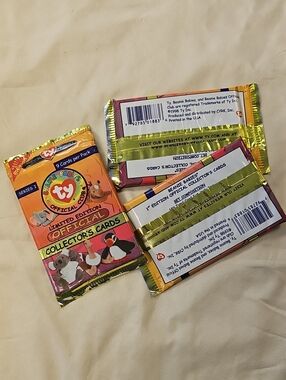 Ty 1st Edition Orange and Gold Beanie Babies Official Collector Card Packs